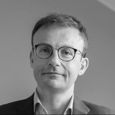 Pascal Cottereau, Fundador de inNOVAtio